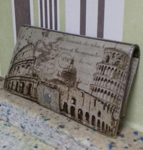 Подарки из Кожи, кошельки, портмоне, визитницы, бумажники, обложки для паспорта.